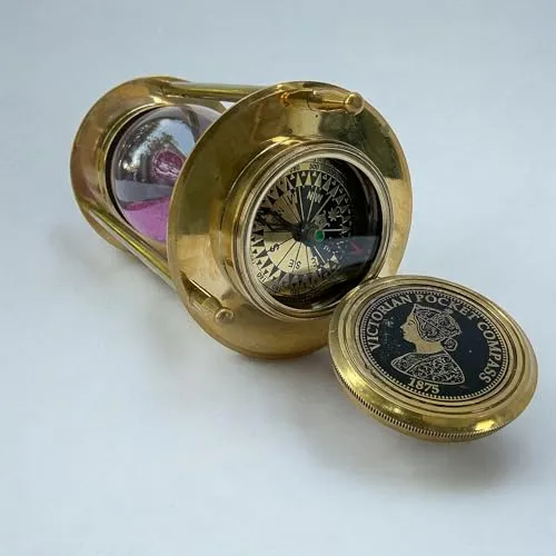 05-Minute Antique Sandtimer with Dual Compass
