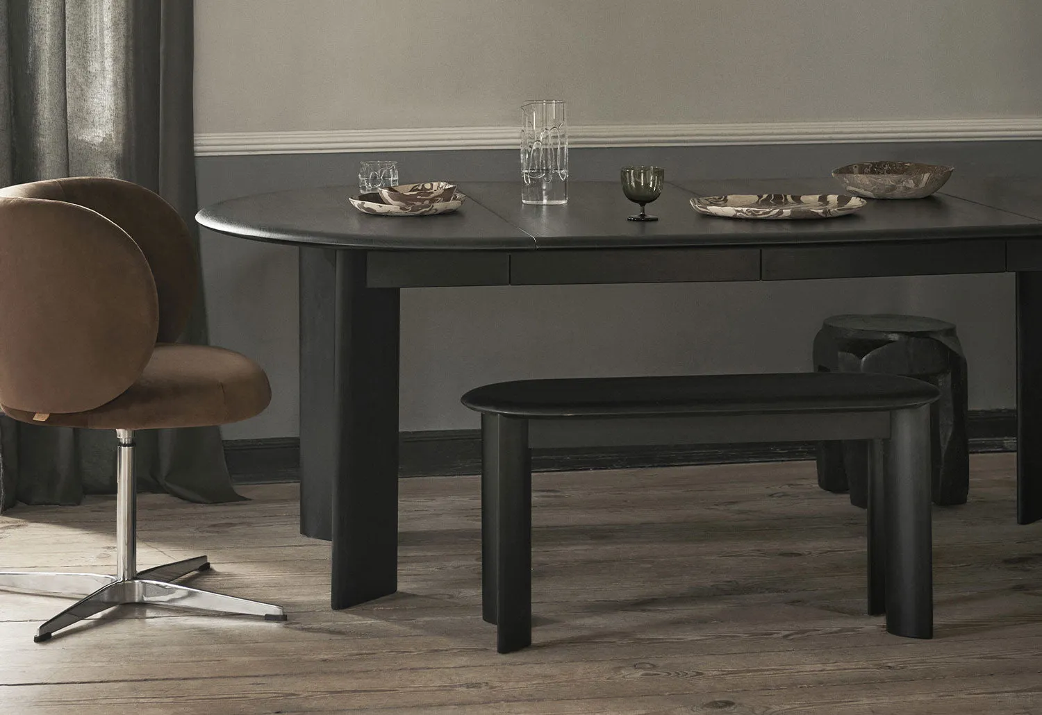 Bevel Bench