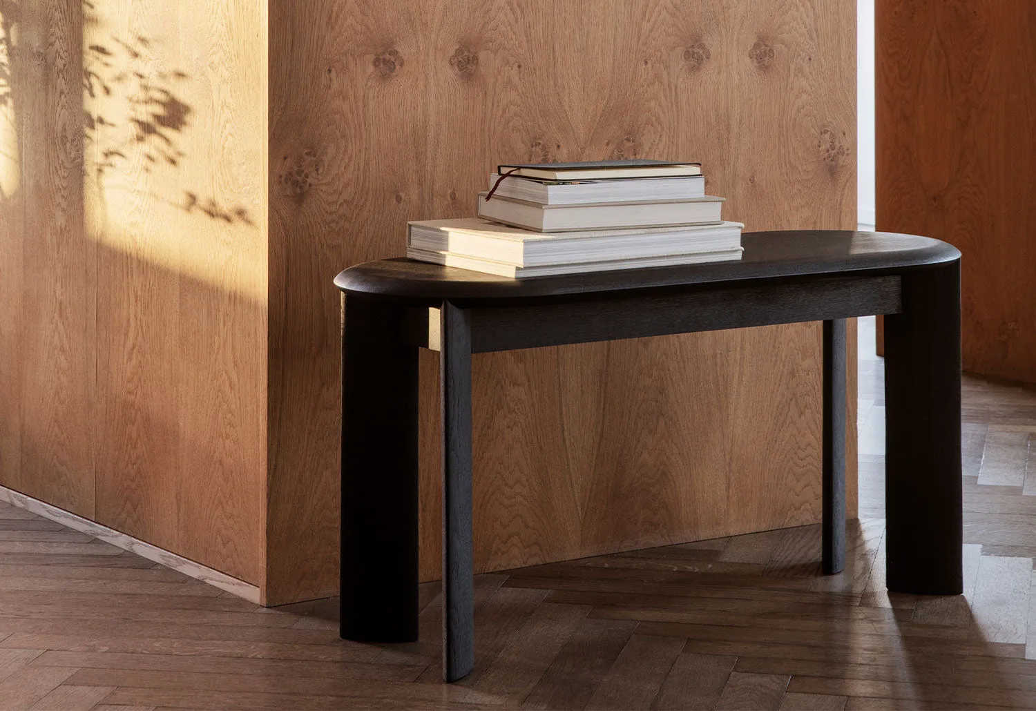 Bevel Bench