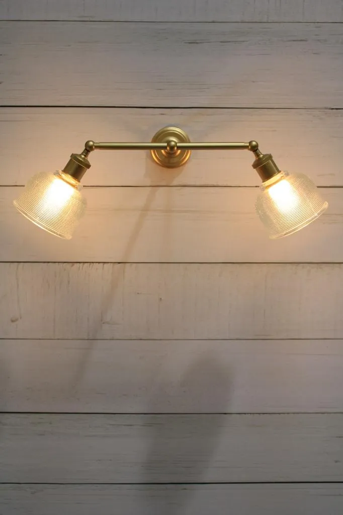 Chapman Glass Double Swivel Arm Wall Lamp