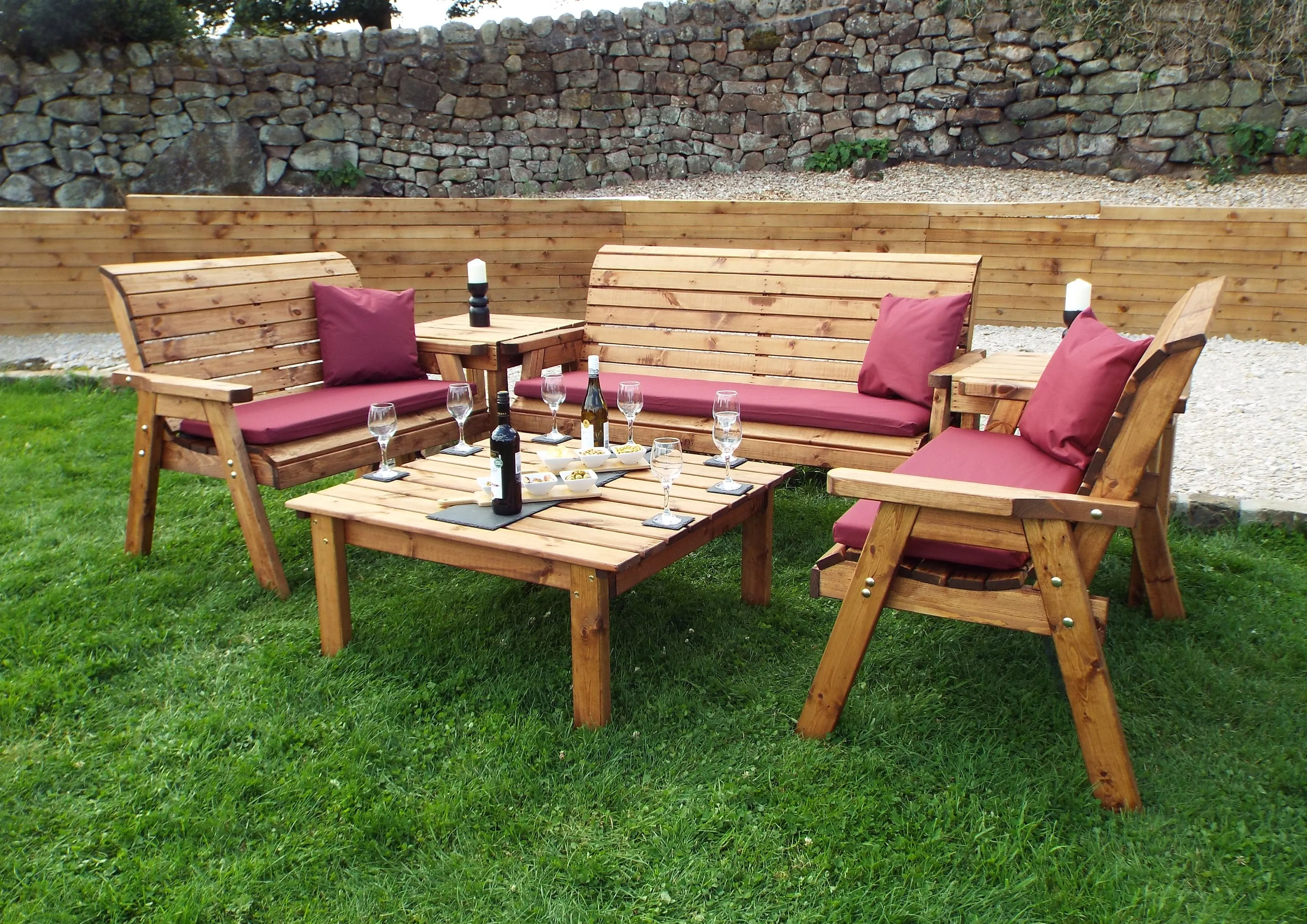 Charles Taylor Seven Seater Balmoral Deluxe Set with Coffee Table