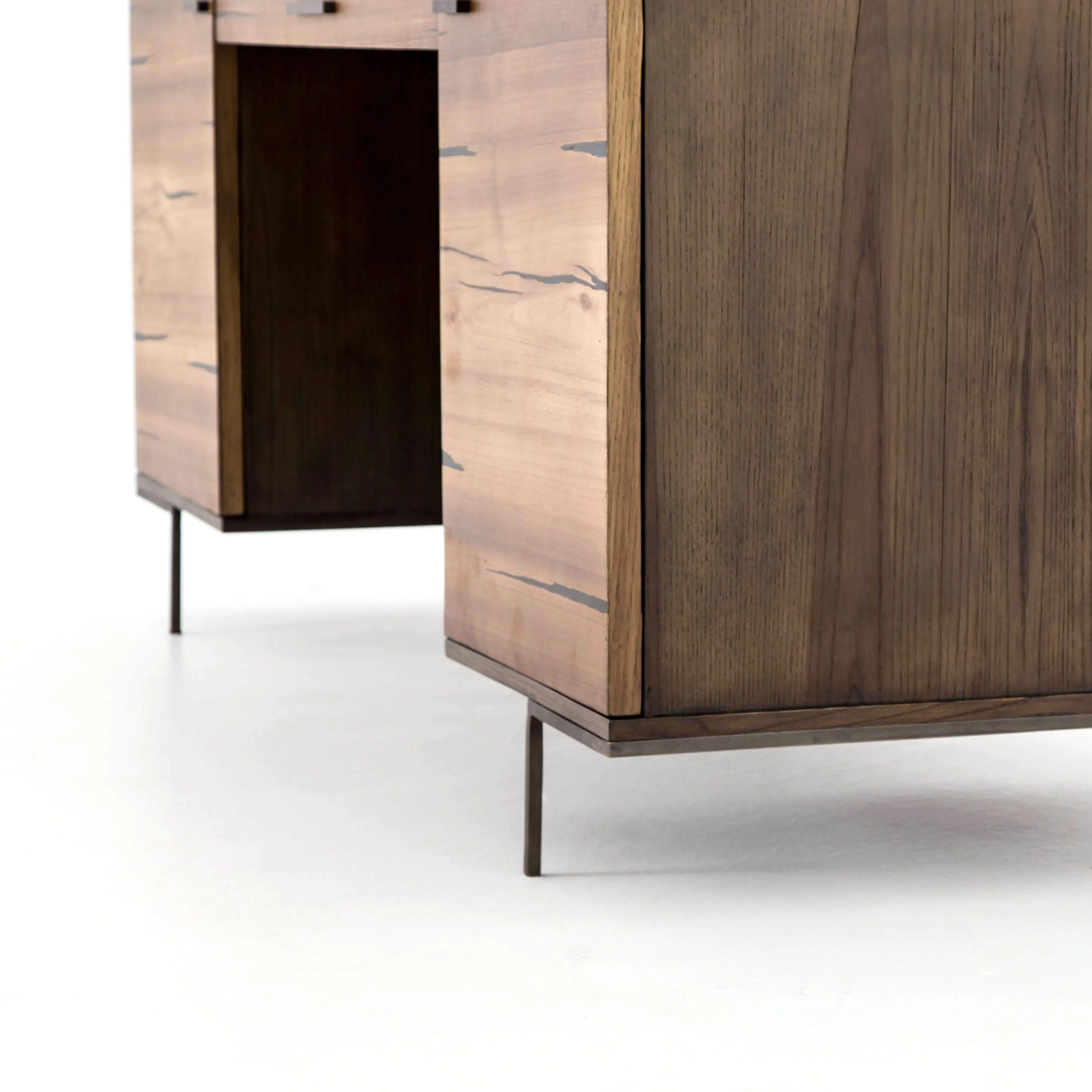 Cuzco Desk, Natural Yukas