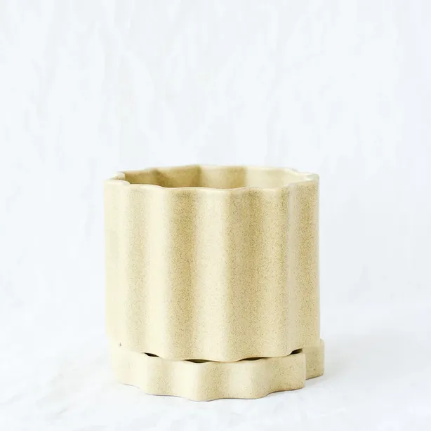 Ella Reweti Planter - Wheat