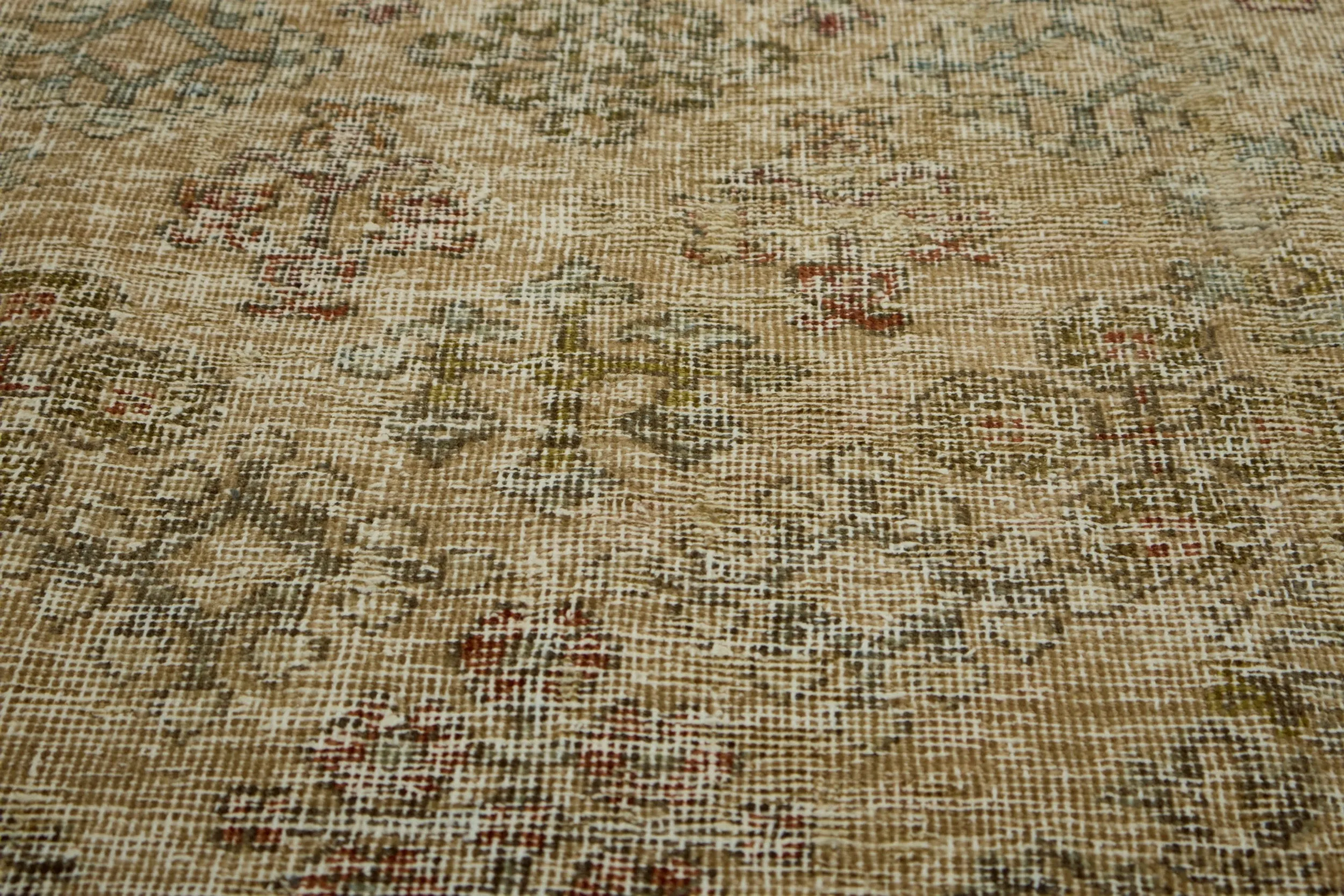 Kaitrionaugh - Vintage Persian Area Rug