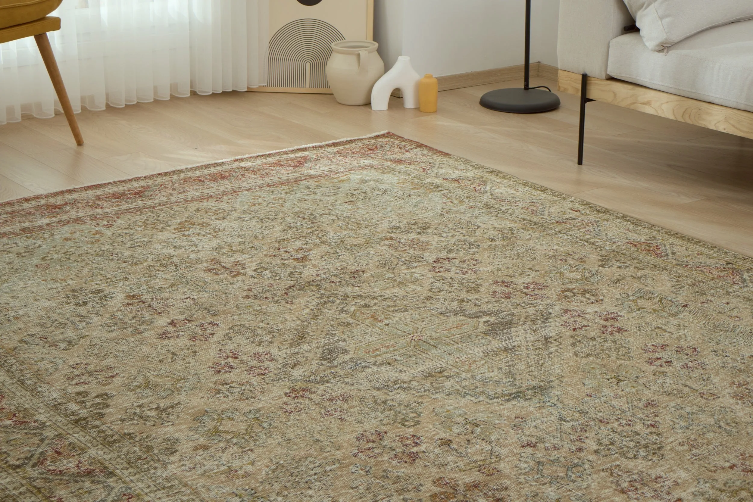 Kaitrionaugh - Vintage Persian Area Rug