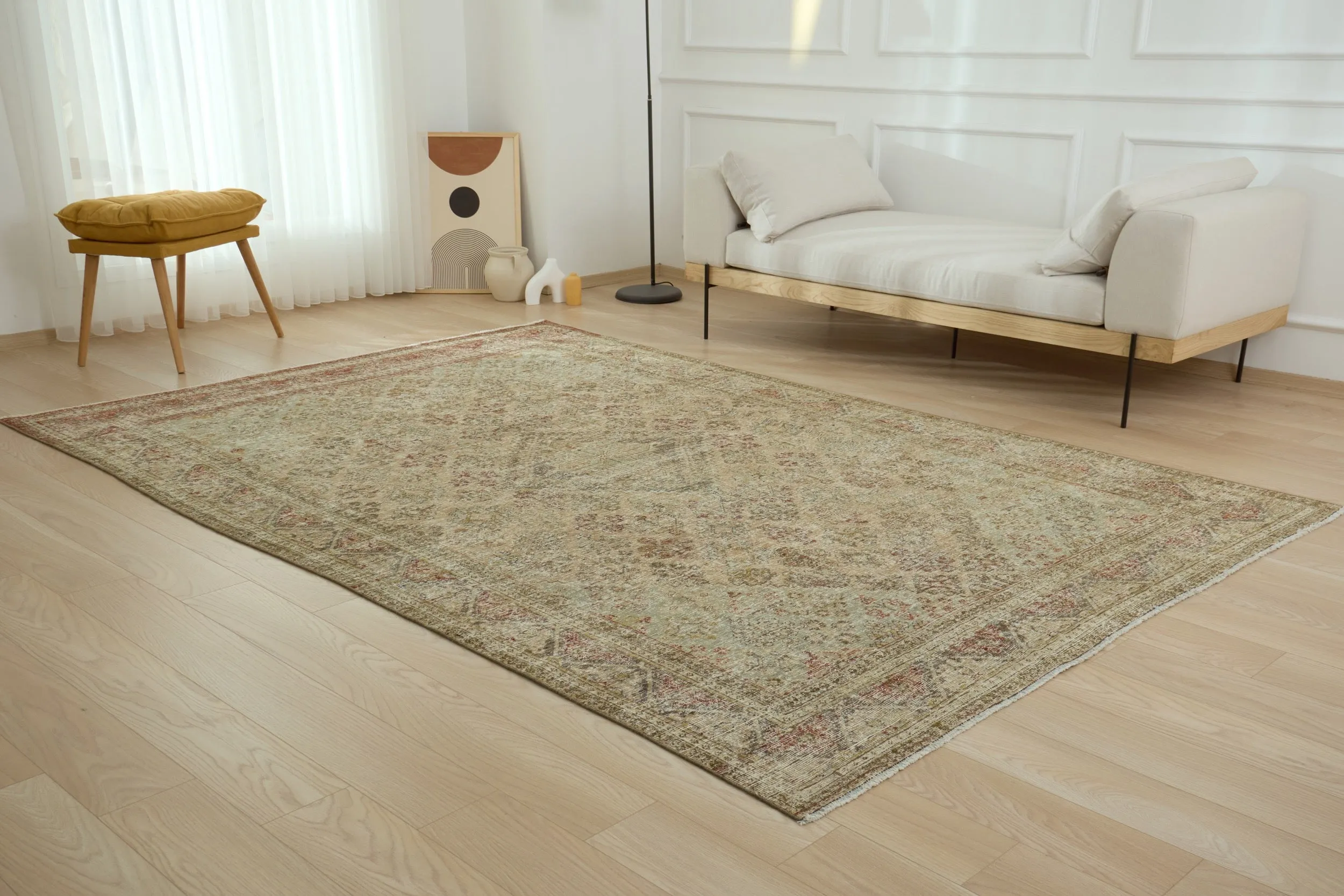 Kaitrionaugh - Vintage Persian Area Rug