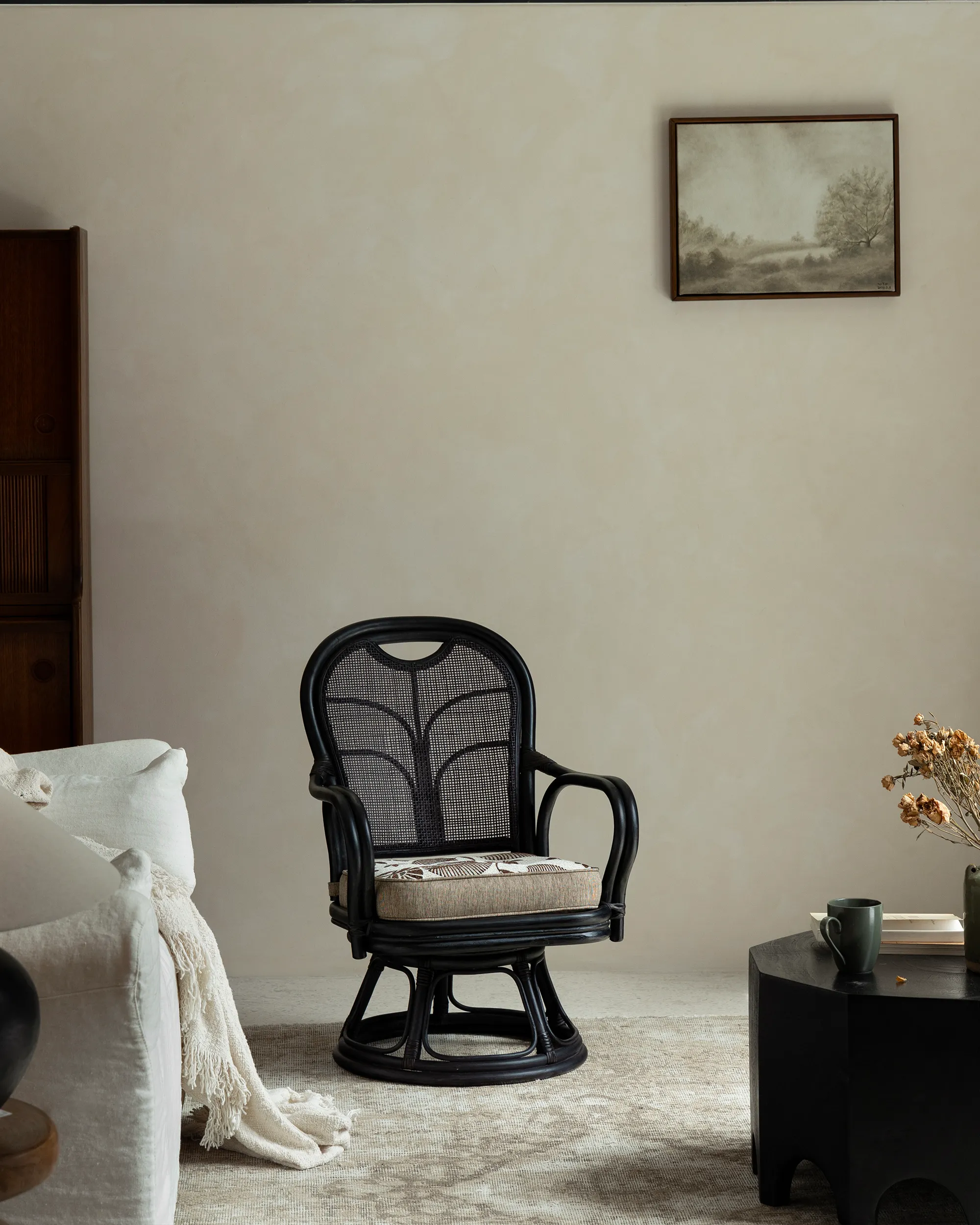 Ray Mini Rattan Swivel Chair