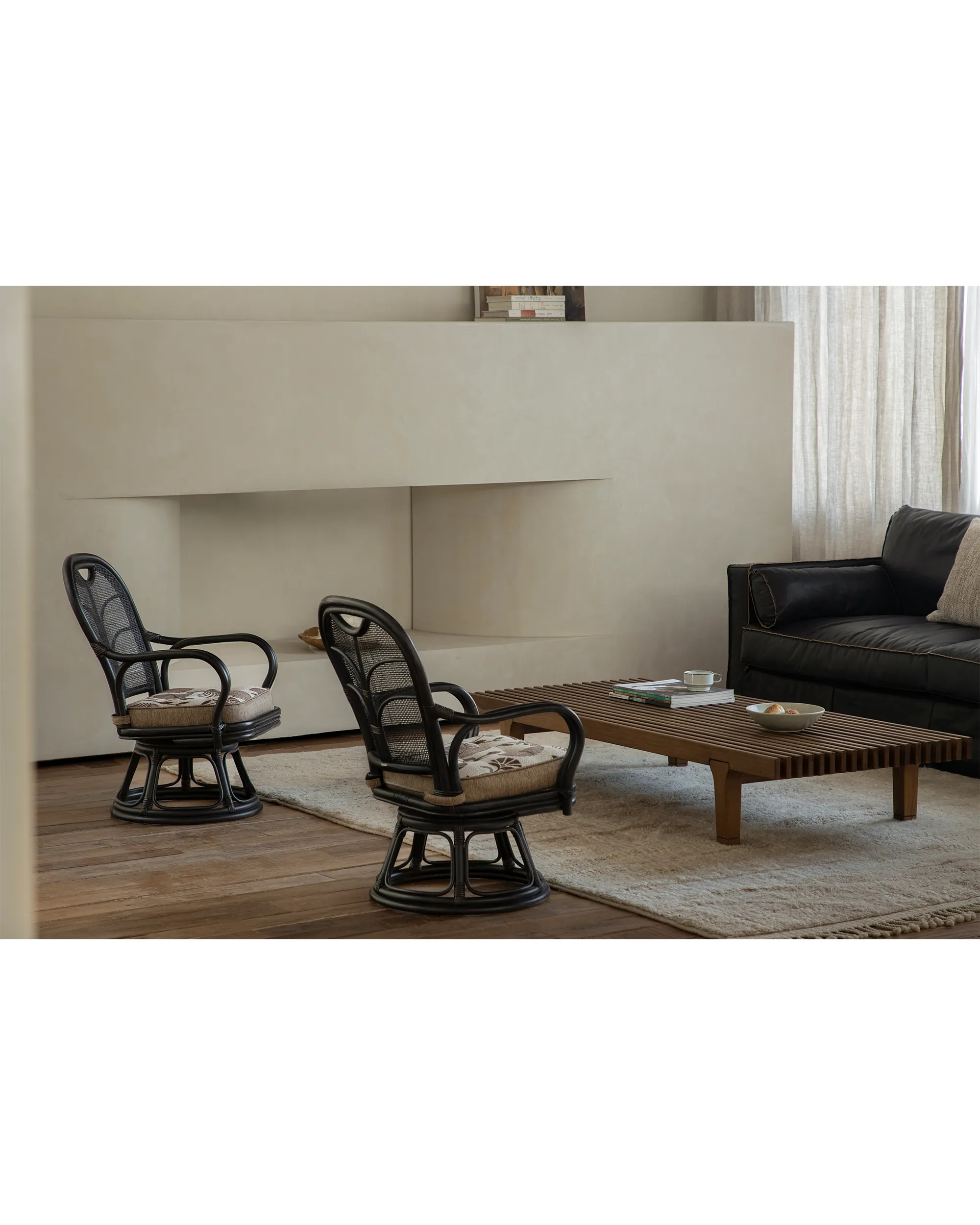 Ray Mini Rattan Swivel Chair