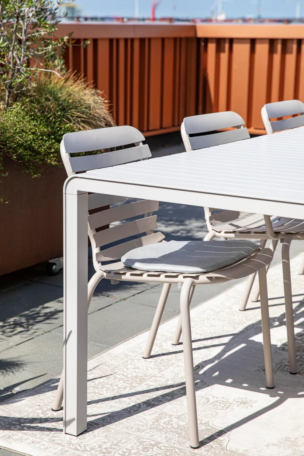 Rectangular Slatted Garden Table | Zuiver Vondel