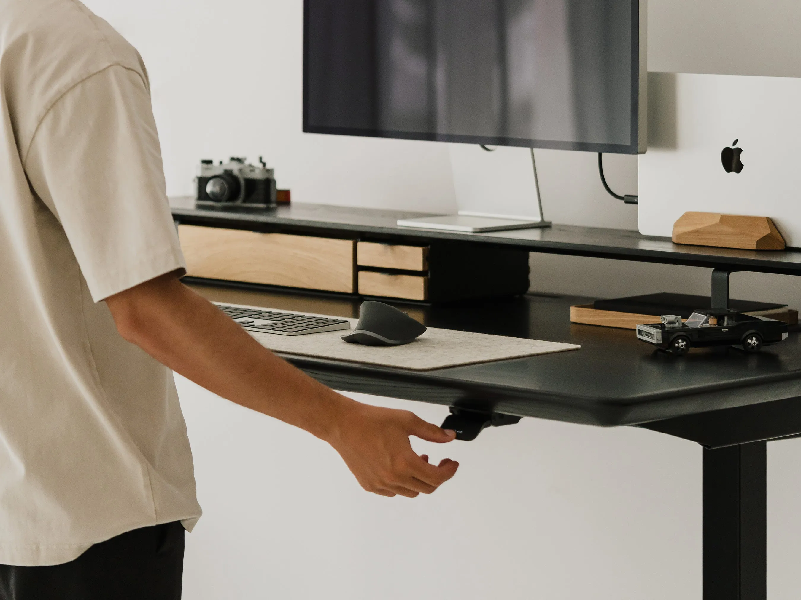 Standing Desk Pro